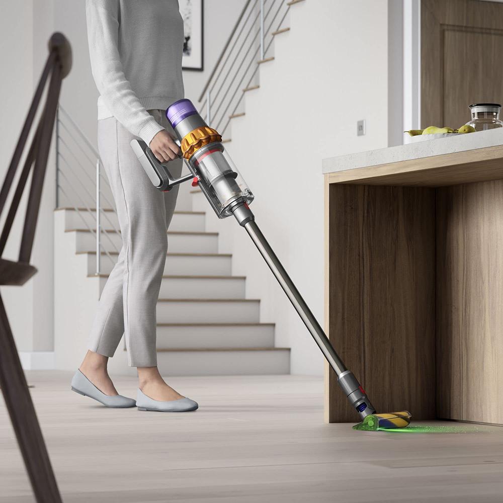 Dyson V15 Detect Total Clean Extra Cordless Vacuum - Refurbished