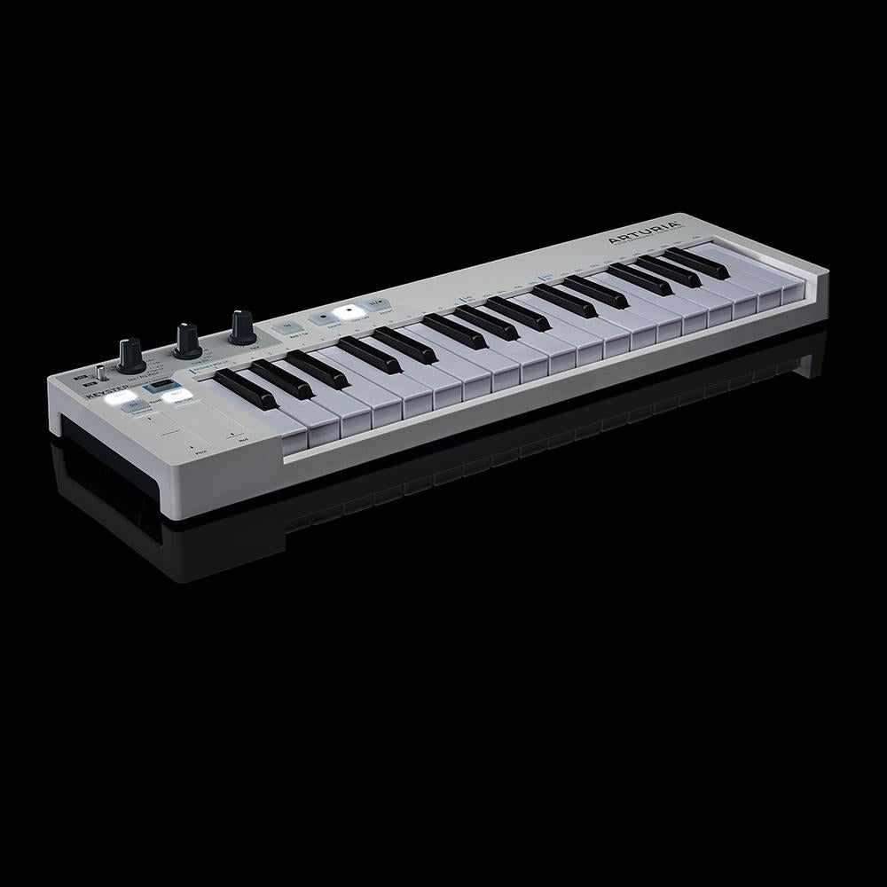 Arturia KeyStep 32-Key MIDI Controller and Keyboard White + 26 Month Protection
