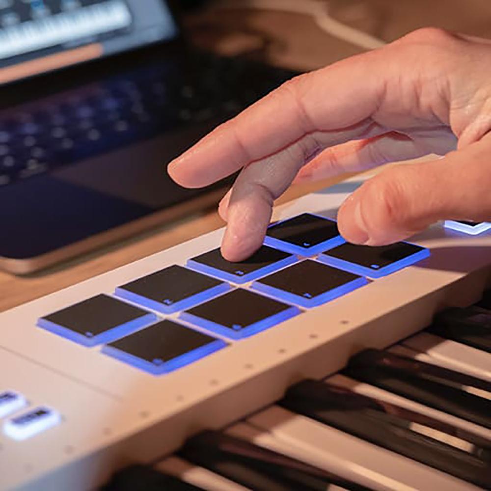 Arturia KeyLab 49 mk3 49-Key USB MIDI Controller Keyboard + 26 Month Protection