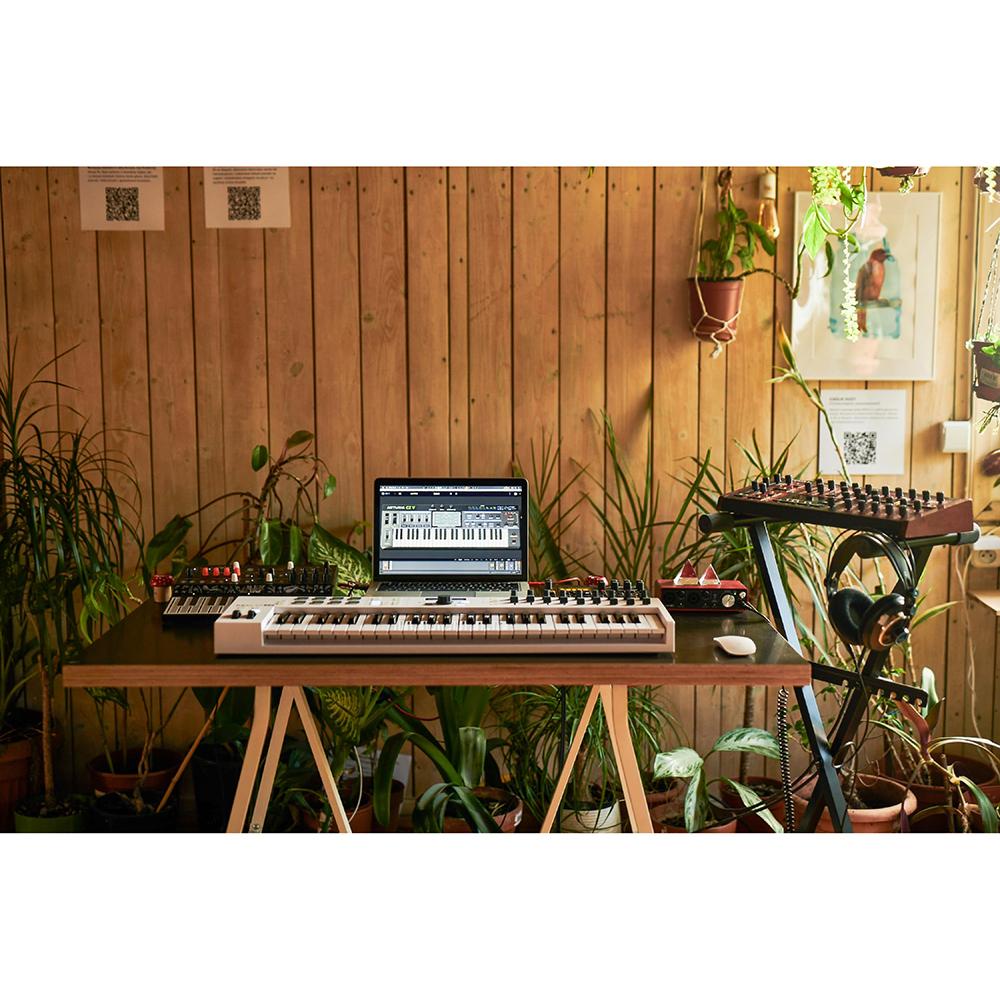 Arturia KeyLab 49 mk3 49-Key USB MIDI Controller Keyboard + 26 Month Protection