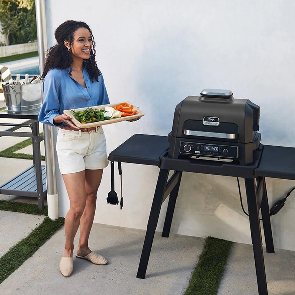Ninja OG850 Grill & Smoker | Outdoor Woodfire Pro XL