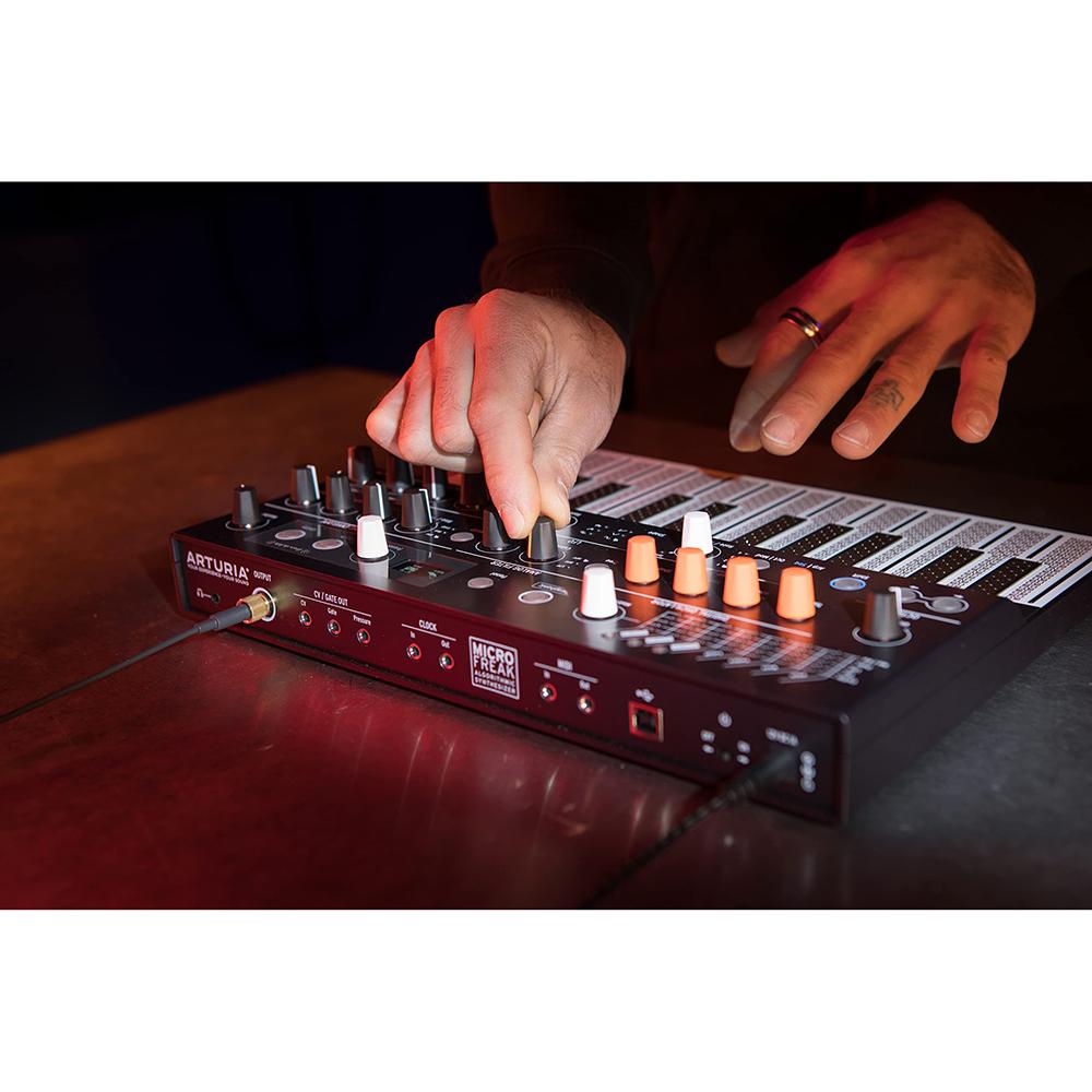Arturia MicroFreak 25-Key Hybrid Analog-Digital Synthesizer, Black - Refurbished
