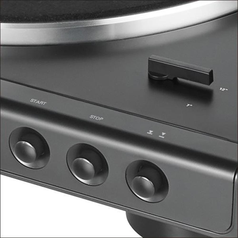 Audio-Technica Fully Automatic Belt-Drive Turntable with BT USB+Speakers Bundle